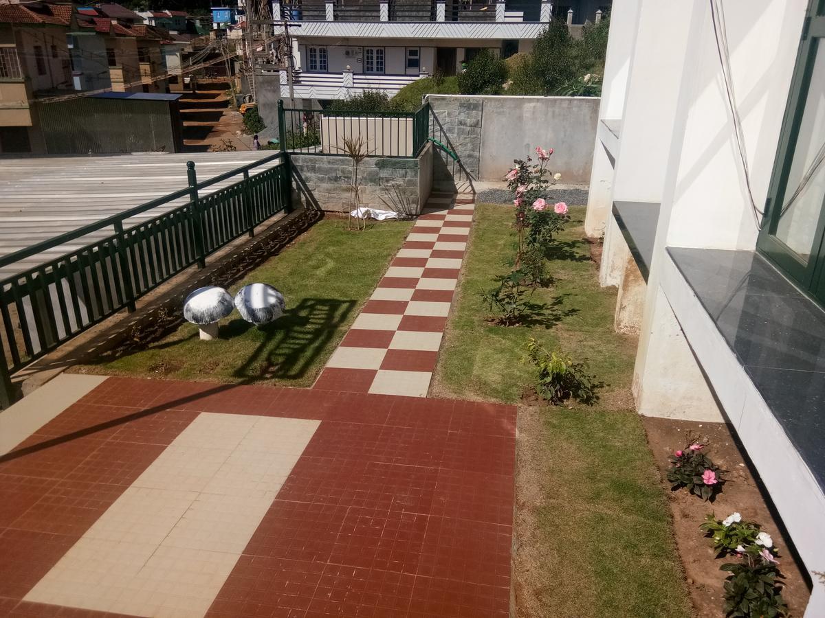 Skyblue Resort Ooty Exterior foto
